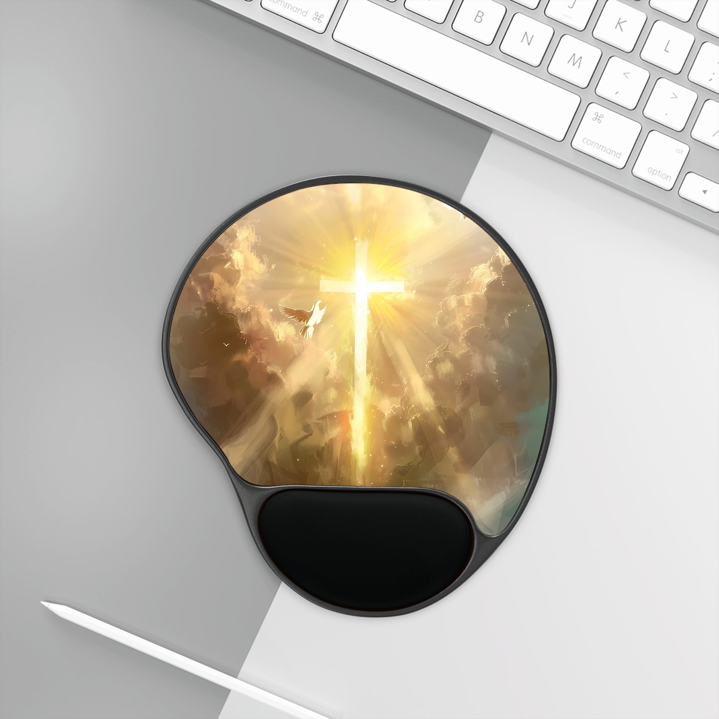 Gold Cross | Mouse Pad With Wrist Rest